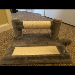 Cat Scratcher
